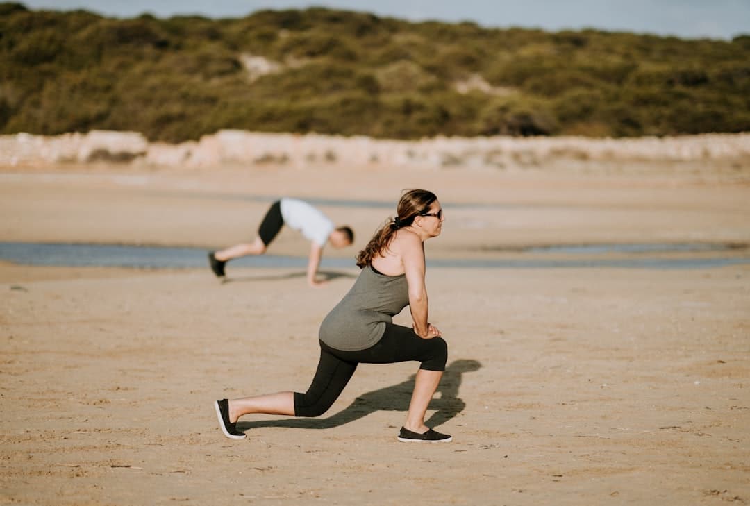 découvrez notre collection de sportswear alliant confort et style pour vous accompagner dans toutes vos activités sportives. parfait pour le fitness, le yoga ou les sorties décontractées, notre gamme est conçue pour optimiser votre performance tout en restant tendance.